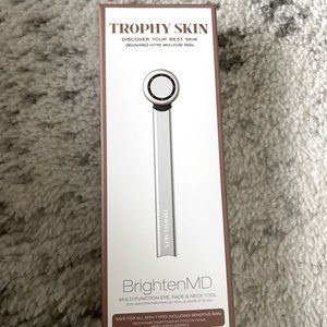 Trophy Skin Multifunction Face Tool
